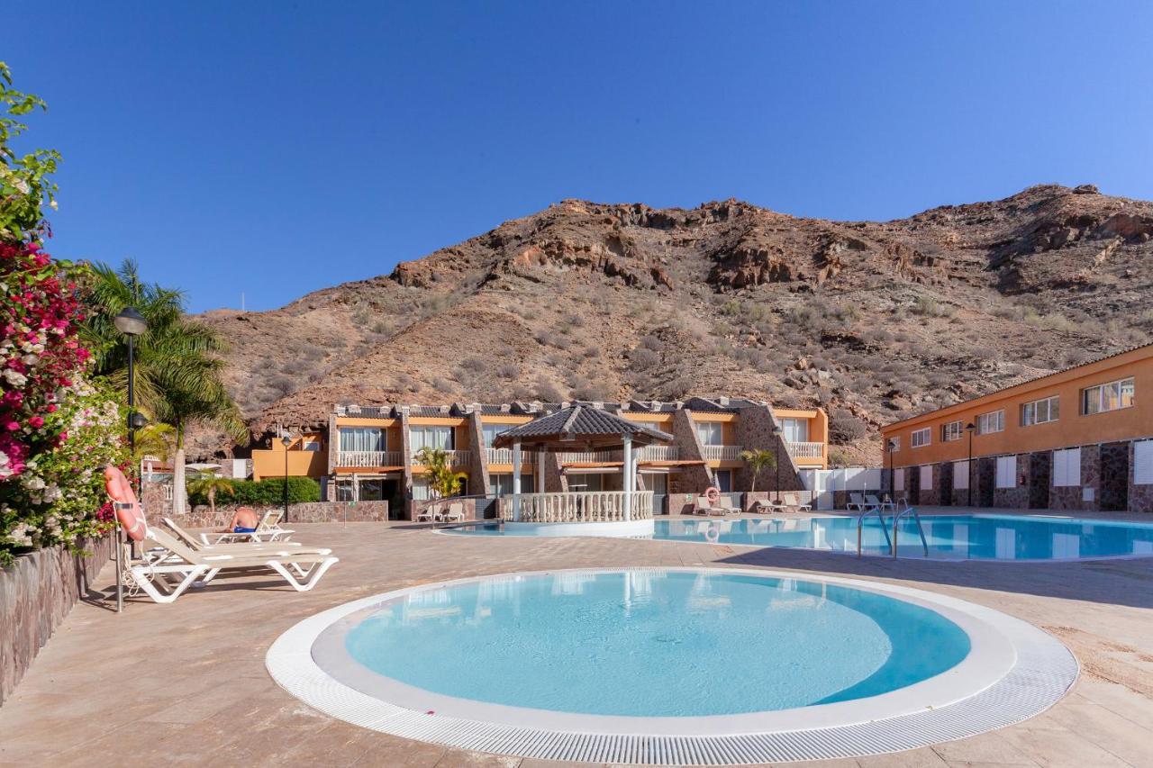 Luxurioesen Apartment Am Meer Golfplatz, Strand プラヤ・デル・クーラ エクステリア 写真