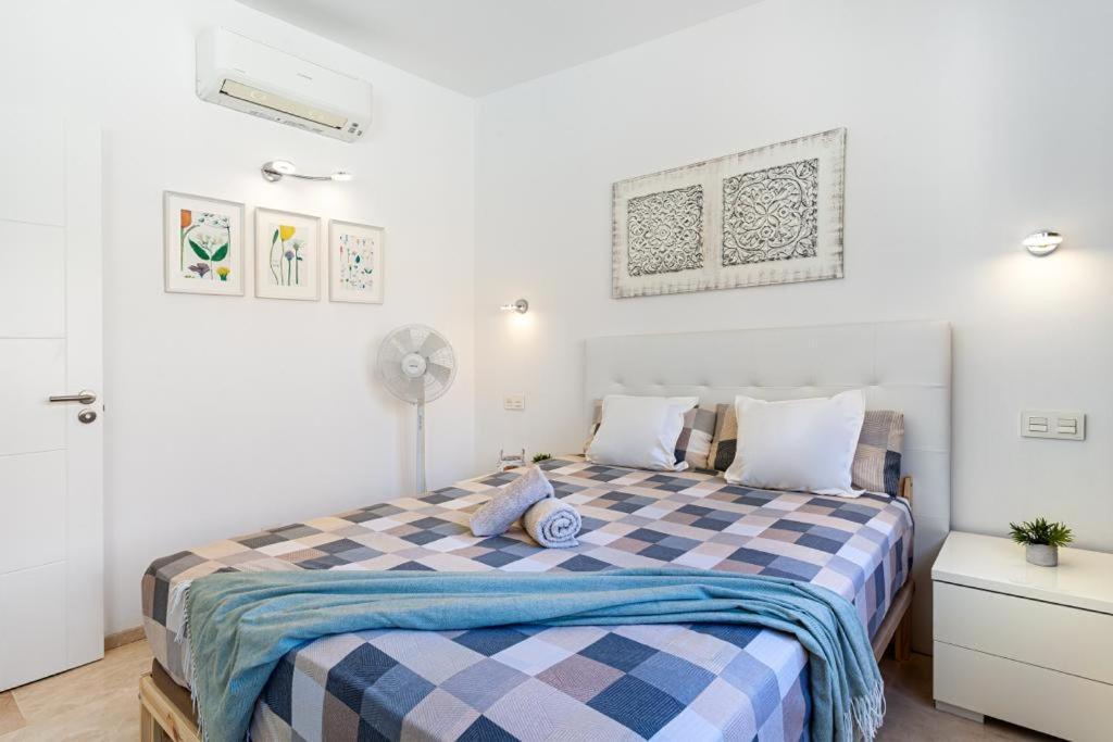 Luxurioesen Apartment Am Meer Golfplatz, Strand プラヤ・デル・クーラ エクステリア 写真