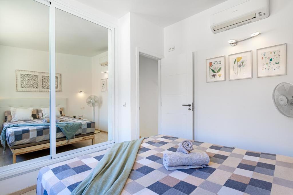 Luxurioesen Apartment Am Meer Golfplatz, Strand プラヤ・デル・クーラ エクステリア 写真